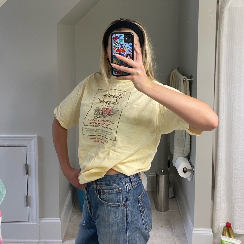 VINTAGE Y2K EDIT: ‘Beaulieu Vineyard’ Napa Valley T-Shirt